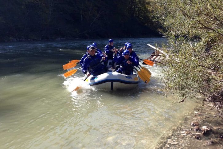 Rafting Tara Canyon