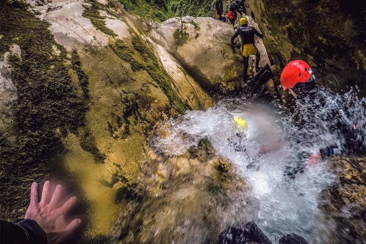 narrow passage through Canyon Nevidio