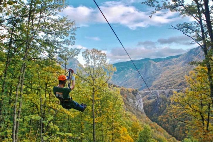 Tara Canyon zip line