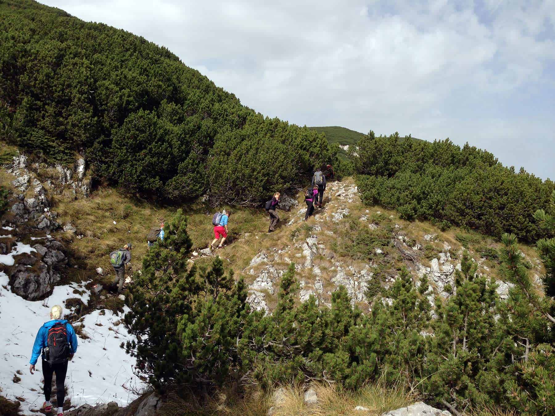Hiking on Durmitor, Crvena Greda a little snow