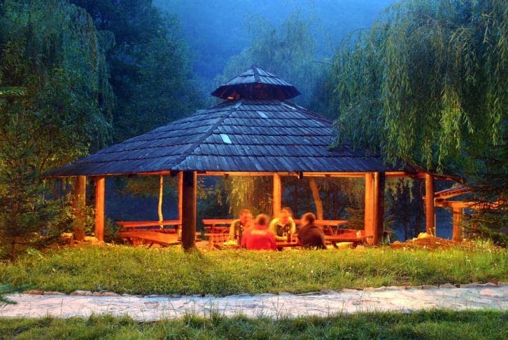 Rafting Camp Encijan