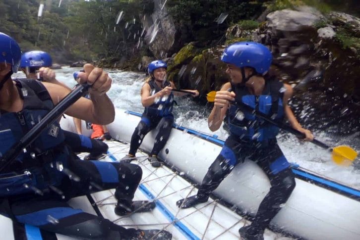 Rafting Tara water splash