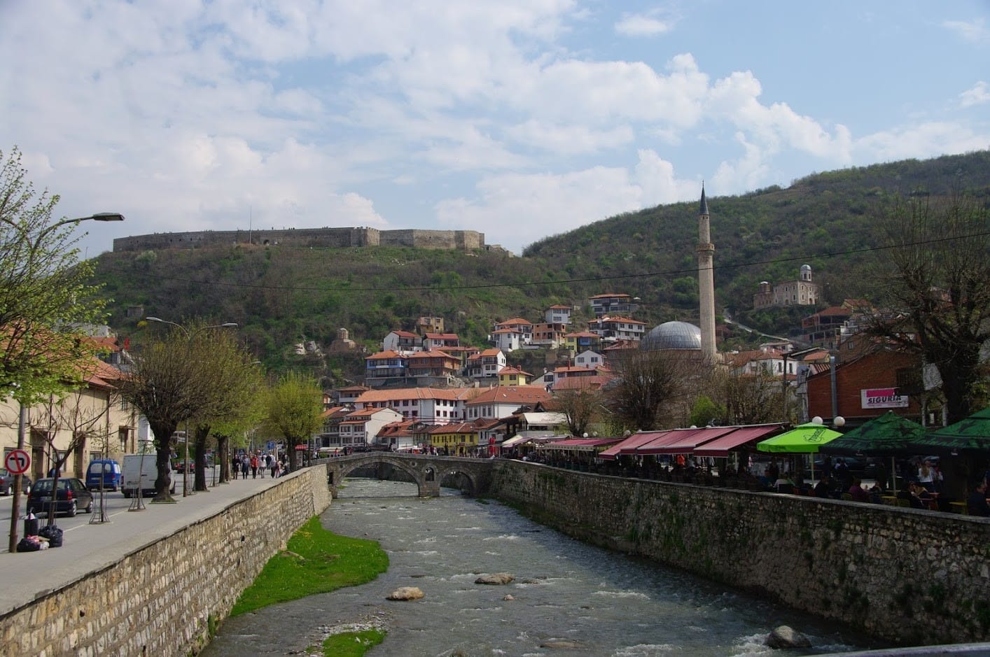 prizren Old bridge mosque Kosovo
