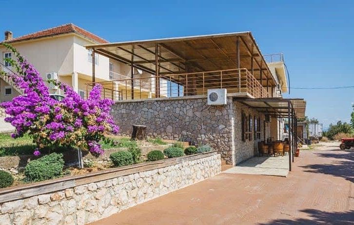 Entrance of Millovic winery