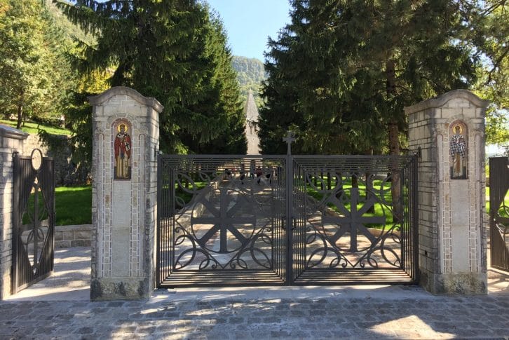 Ostrog Holy Trinity Church entrance